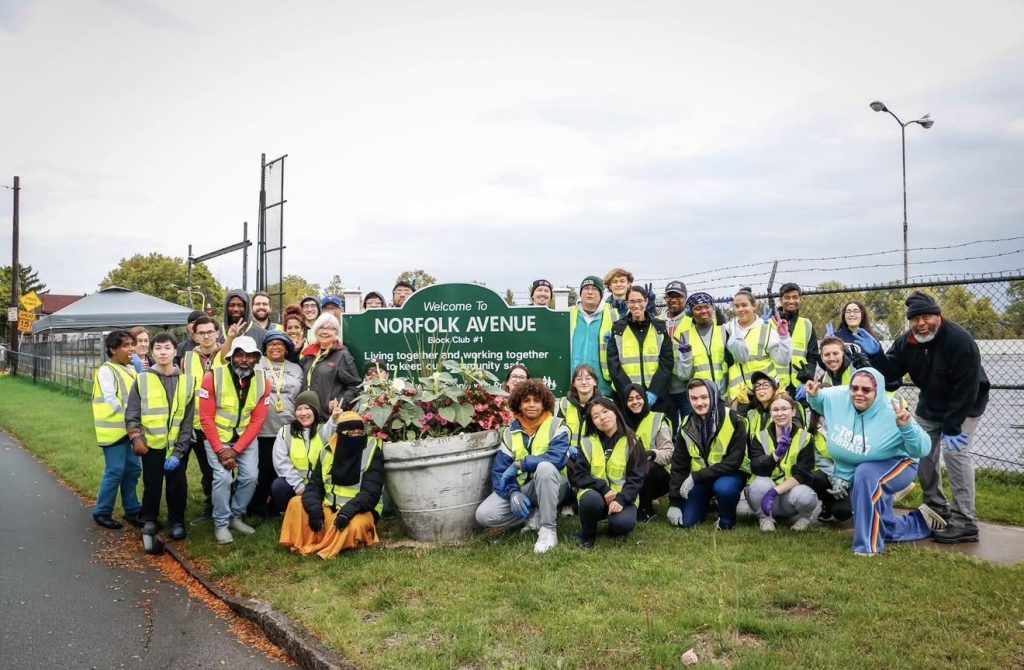 Foundation-supported beautification work at William L. Gaiter Parkway
